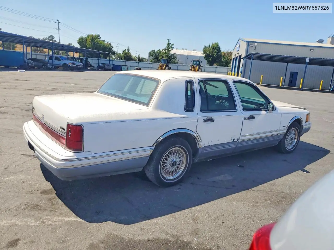 1994 Lincoln Town Car Signature VIN: 1LNLM82W6RY657526 Lot: 57636576