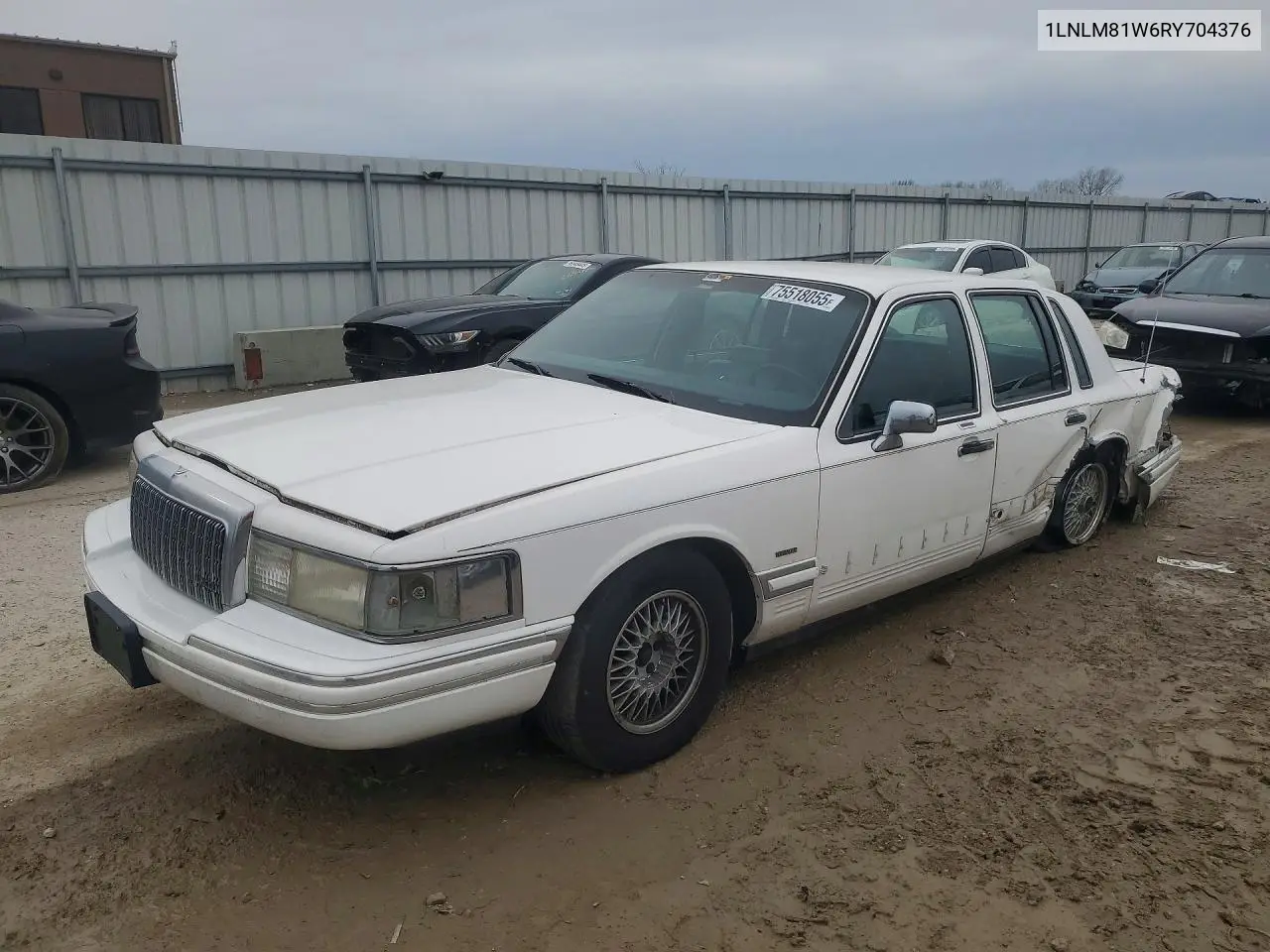 1994 Lincoln Town Car Executive VIN: 1LNLM81W6RY704376 Lot: 75518055