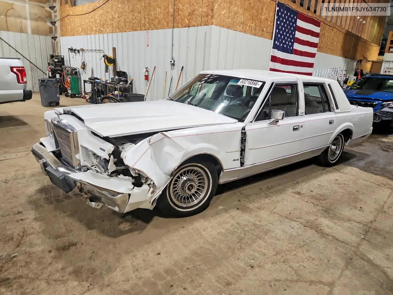 1998 Lincoln Town Car Executive VIN: 1LNBM81F9JY634730 Lot: 60216866