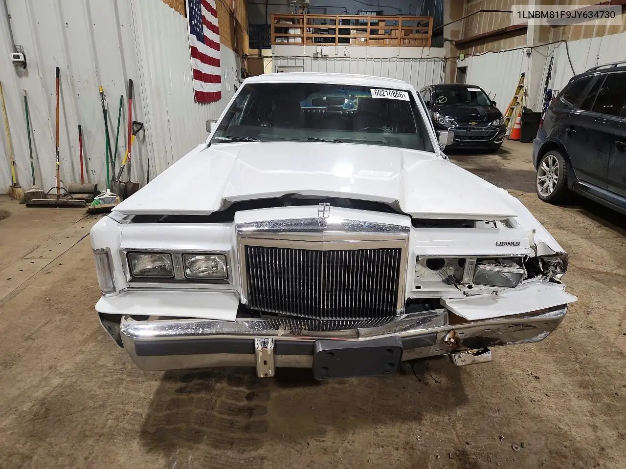 1998 Lincoln Town Car Executive VIN: 1LNBM81F9JY634730 Lot: 60216866