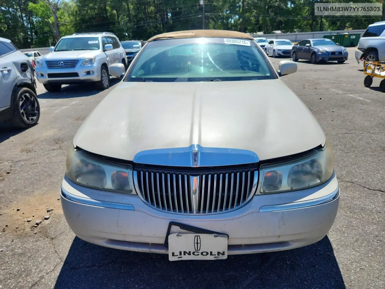 2000 Lincoln Town Car Cartier VIN: 1LNHM83W7YY765303 Lot: 60305716