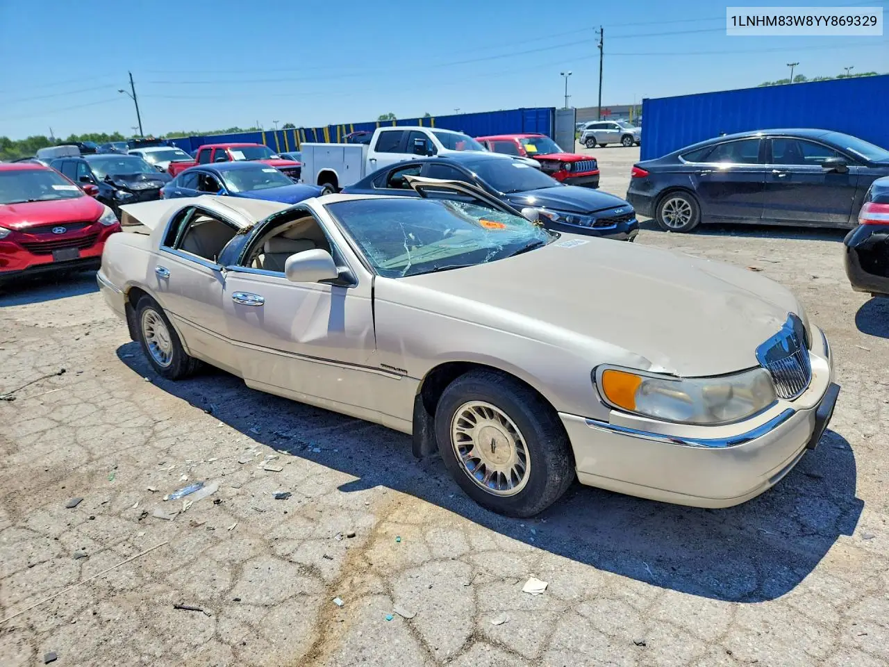 2000 Lincoln Town Car Cartier VIN: 1LNHM83W8YY869329 Lot: 60432456