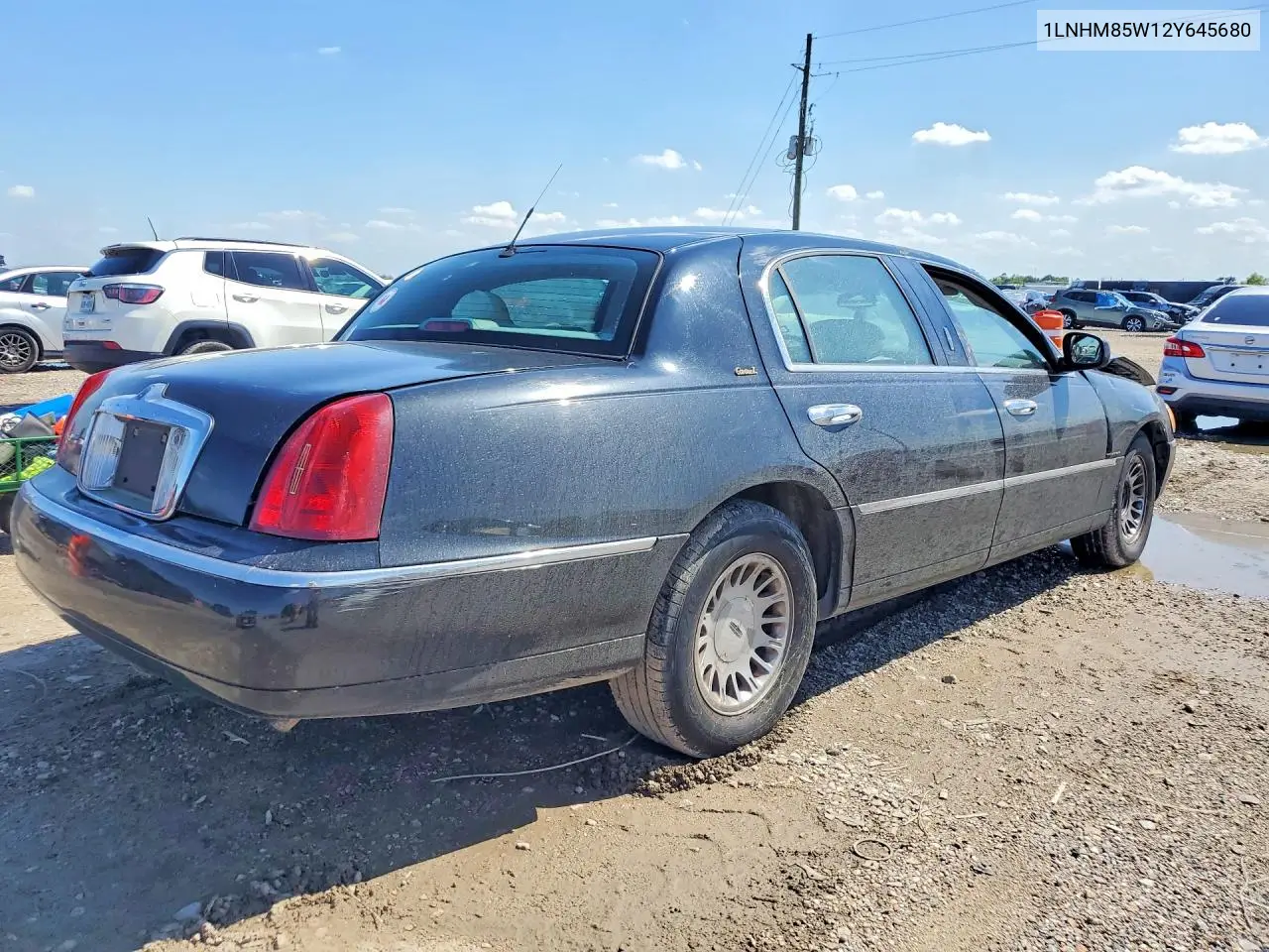 2002 Lincoln Town Car Cartier L VIN: 1LNHM85W12Y645680 Lot: 55349016