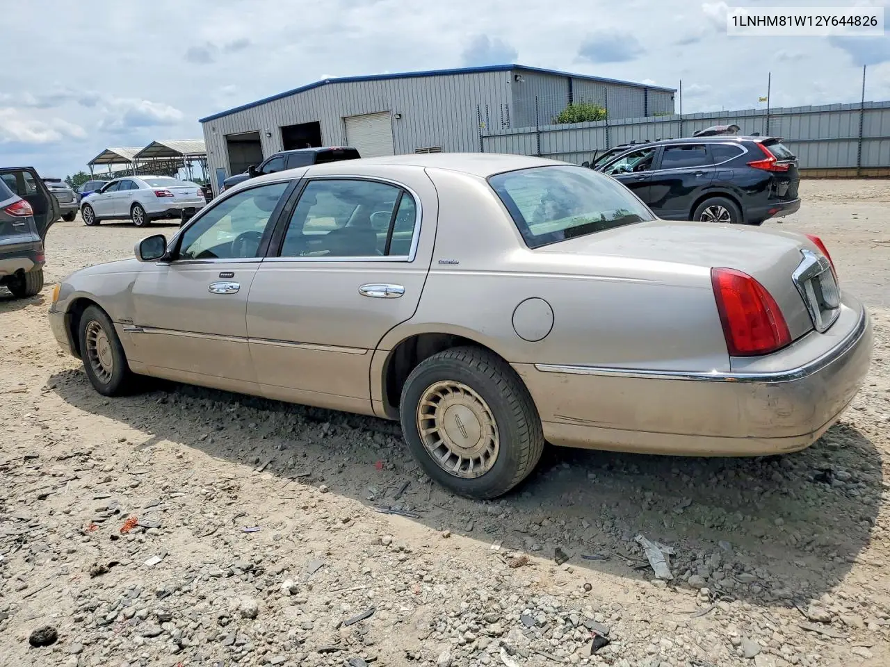 2002 Lincoln Town Car Executive VIN: 1LNHM81W12Y644826 Lot: 58368326
