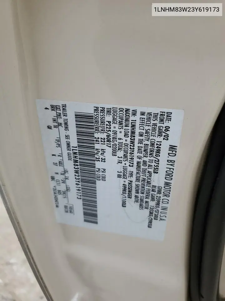 1LNHM83W23Y619173 2003 Lincoln Town Car Cartier