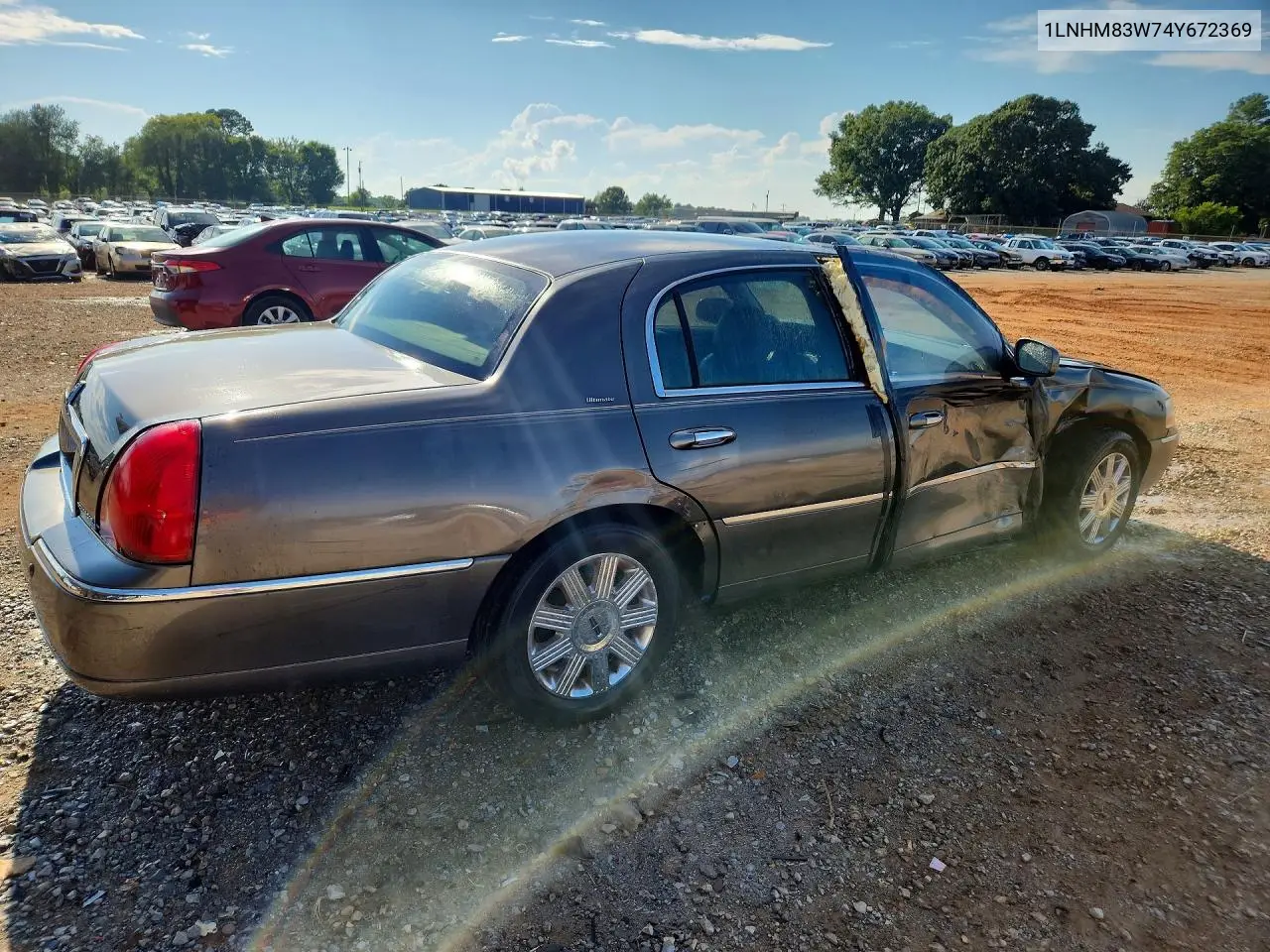 2004 Lincoln Town Car Ultimate VIN: 1LNHM83W74Y672369 Lot: 60056066