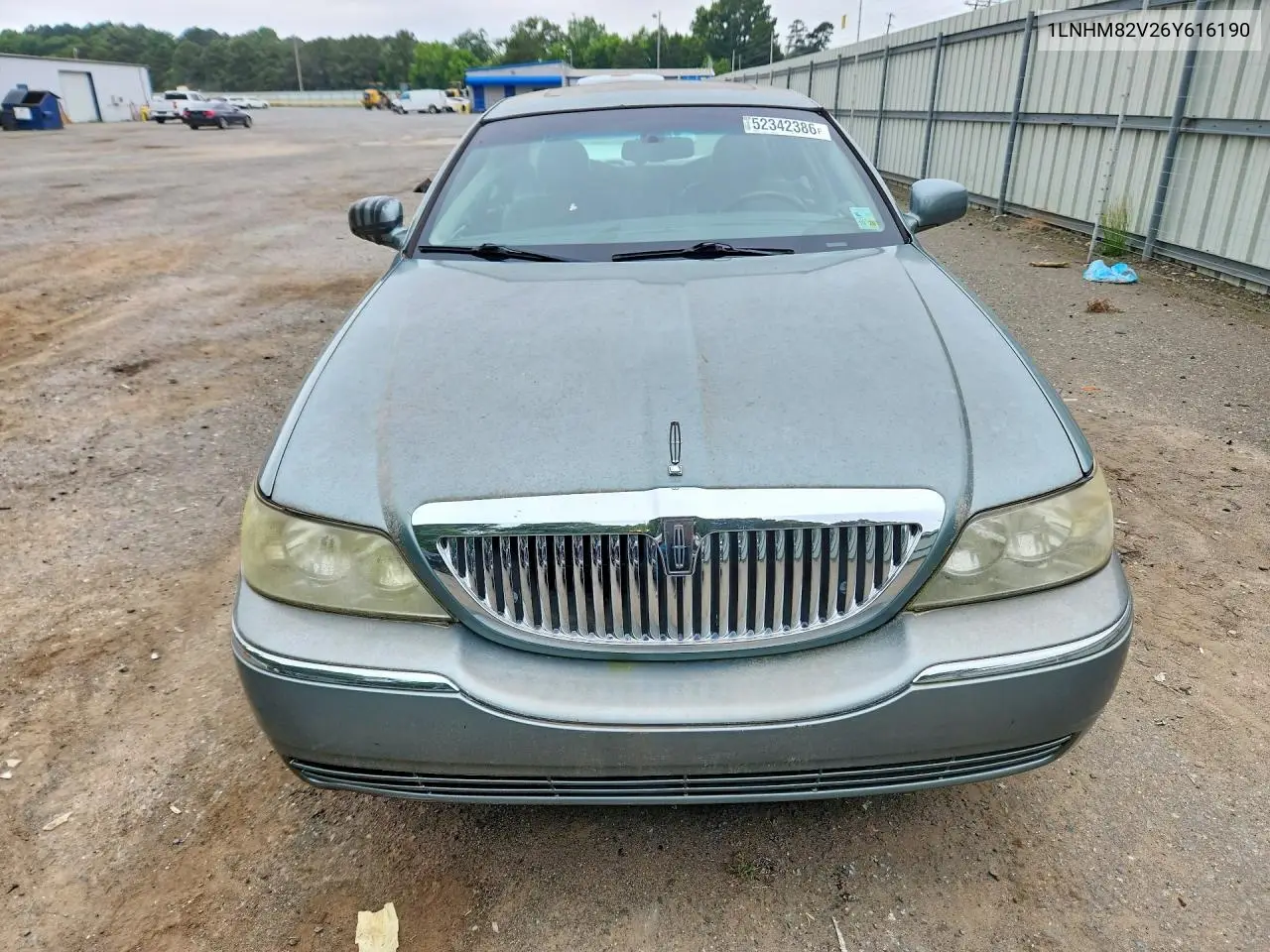 2006 Lincoln Town Car Signature Limited VIN: 1LNHM82V26Y616190 Lot: 52342386