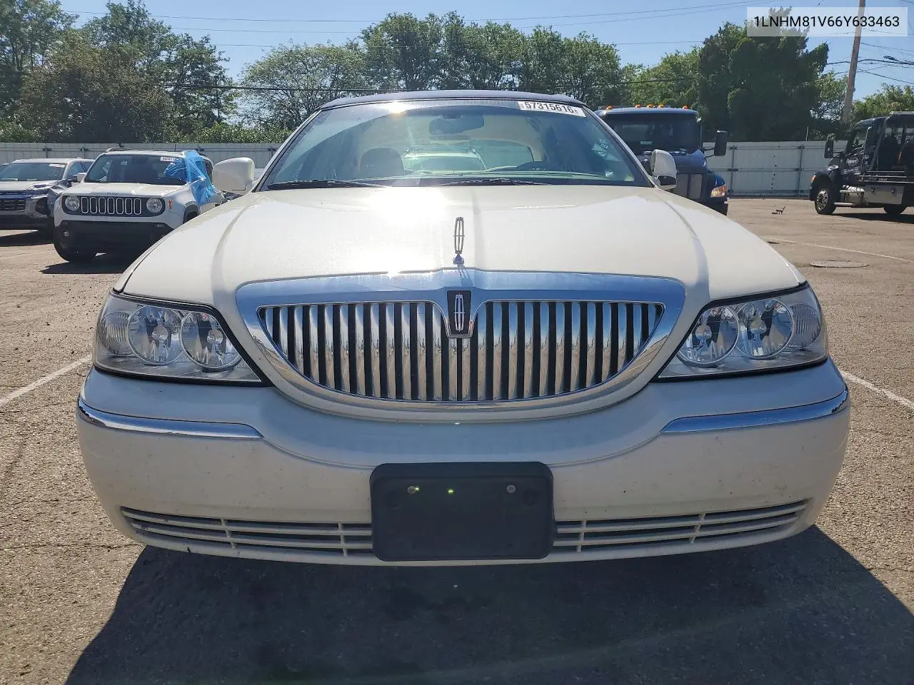 2006 Lincoln Town Car Signature VIN: 1LNHM81V66Y633463 Lot: 57315616