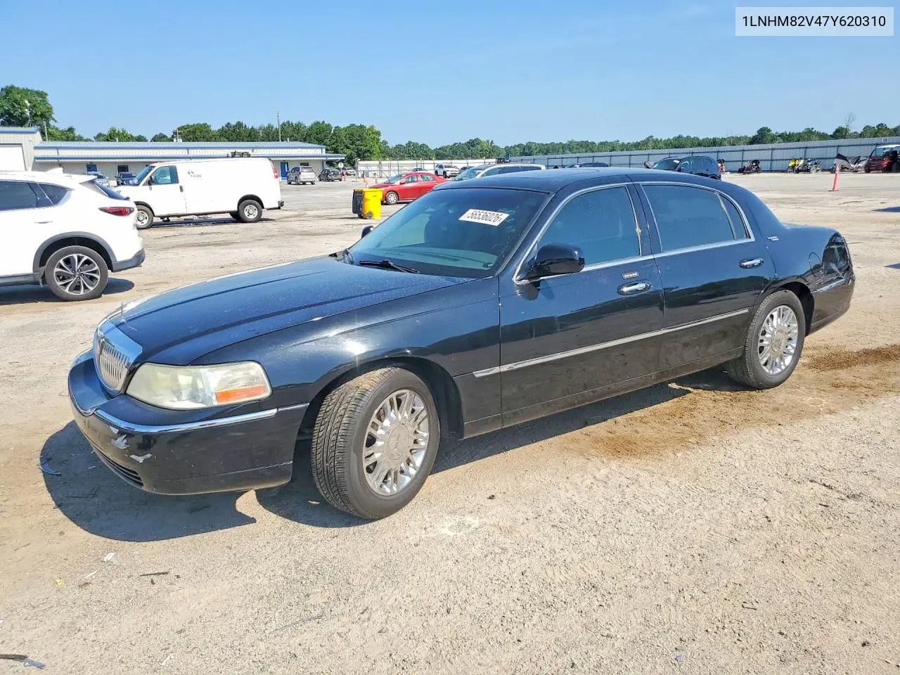 2007 Lincoln Town Car VIN: 1LNHM82V47Y620310 Lot: 56536026