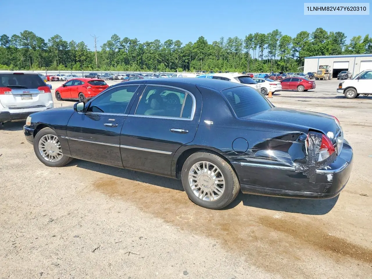 2007 Lincoln Town Car VIN: 1LNHM82V47Y620310 Lot: 56536026
