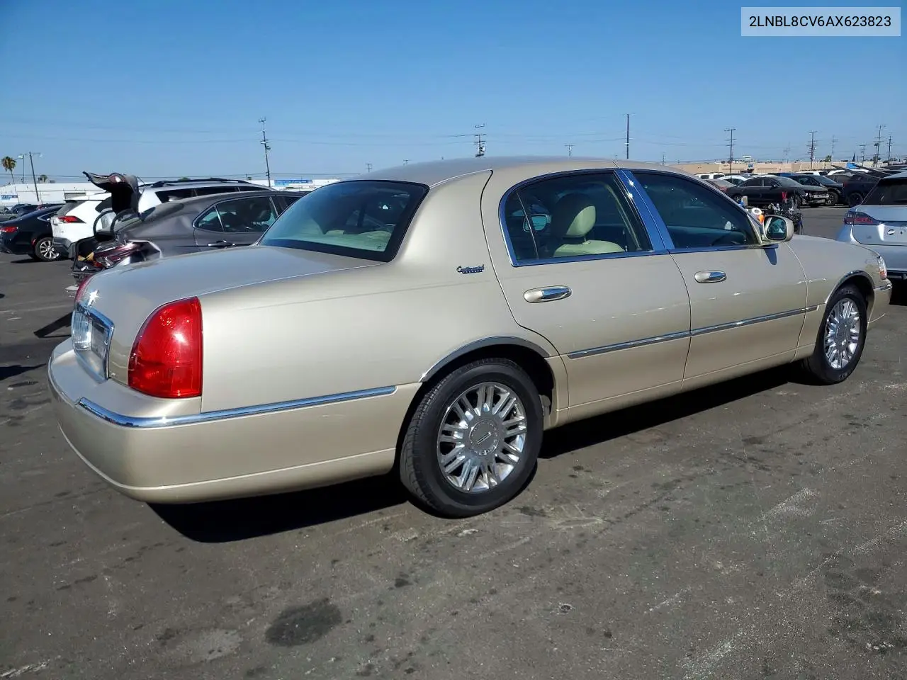 2LNBL8CV6AX623823 2010 Lincoln Town Car Signature Limited