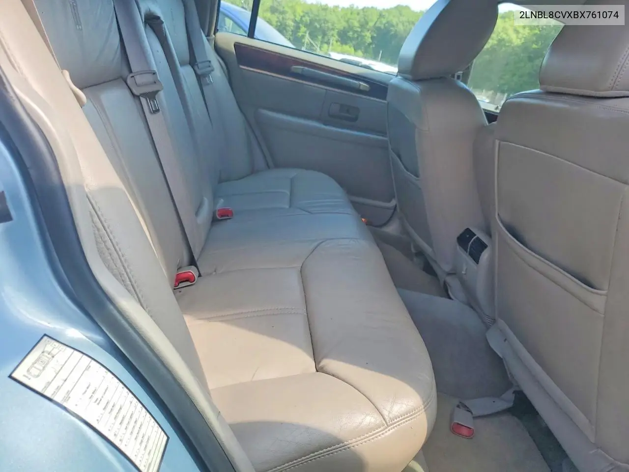 2011 Lincoln Town Car Signature Limited VIN: 2LNBL8CVXBX761074 Lot: 54048856