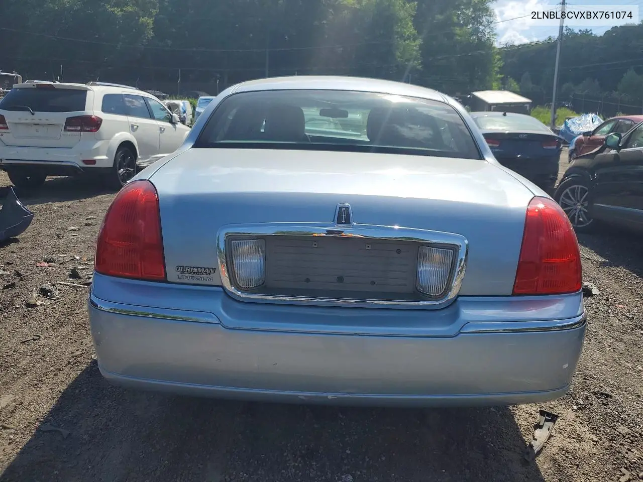 2011 Lincoln Town Car Signature Limited VIN: 2LNBL8CVXBX761074 Lot: 54048856