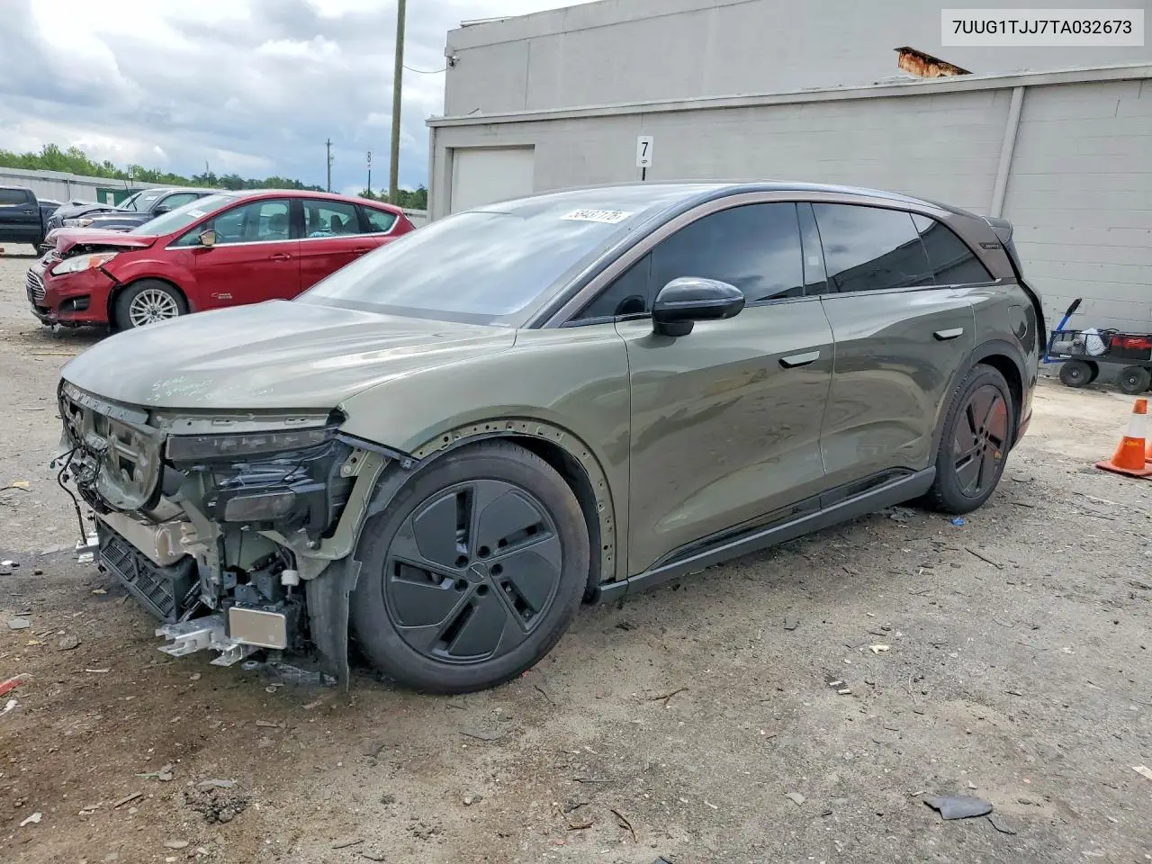 2026 Lucid Motors Gravity Touring VIN: 7UUG1TJJ7TA032673 Lot: 58437176