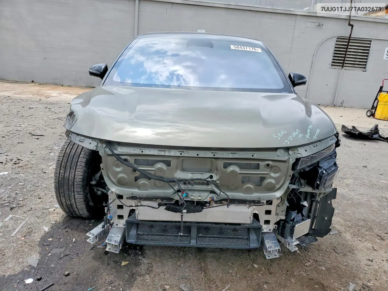 2026 Lucid Motors Gravity Touring VIN: 7UUG1TJJ7TA032673 Lot: 58437176