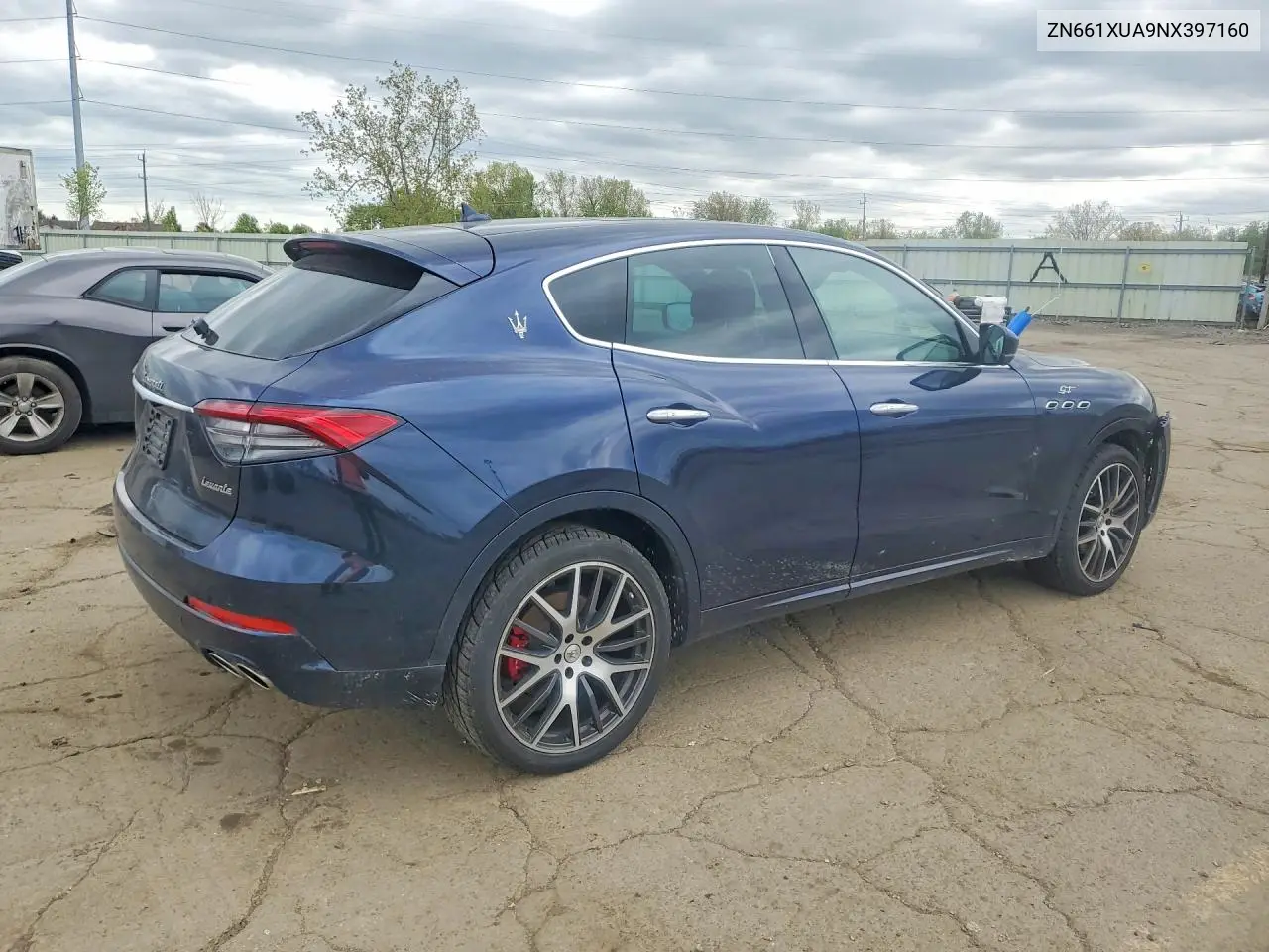 2022 Maserati Levante Base VIN: ZN661XUA9NX397160 Lot: 53010256