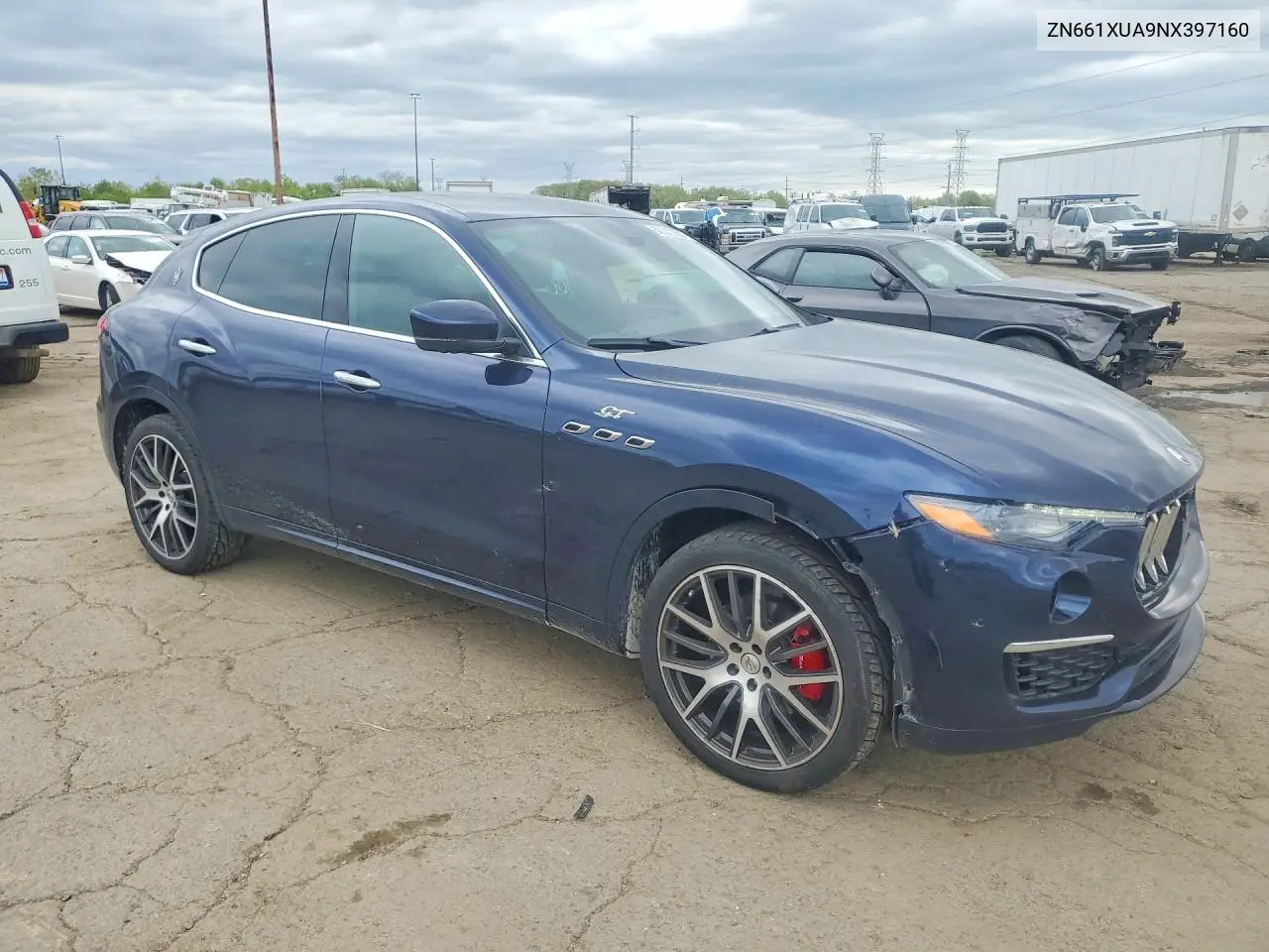 2022 Maserati Levante Base VIN: ZN661XUA9NX397160 Lot: 53010256
