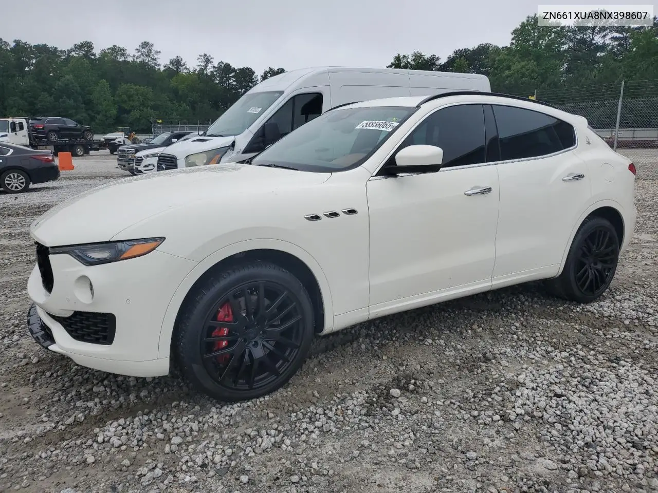 2018 Maserati Levante Base VIN: ZN661YUS8JX297432 Lot: 58856065