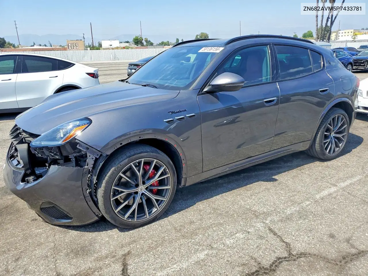 2023 Maserati Grecale Modena VIN: ZN682AVM5P7433781 Lot: 58136156