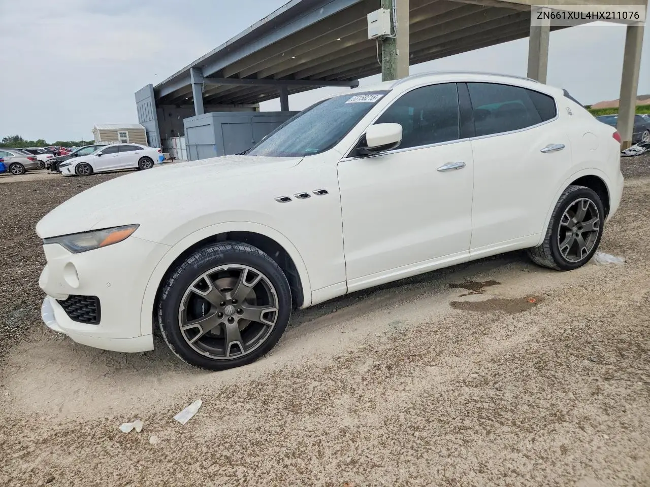 2017 Maserati Levante Luxury VIN: ZN661XUL4HX211076 Lot: 53158216