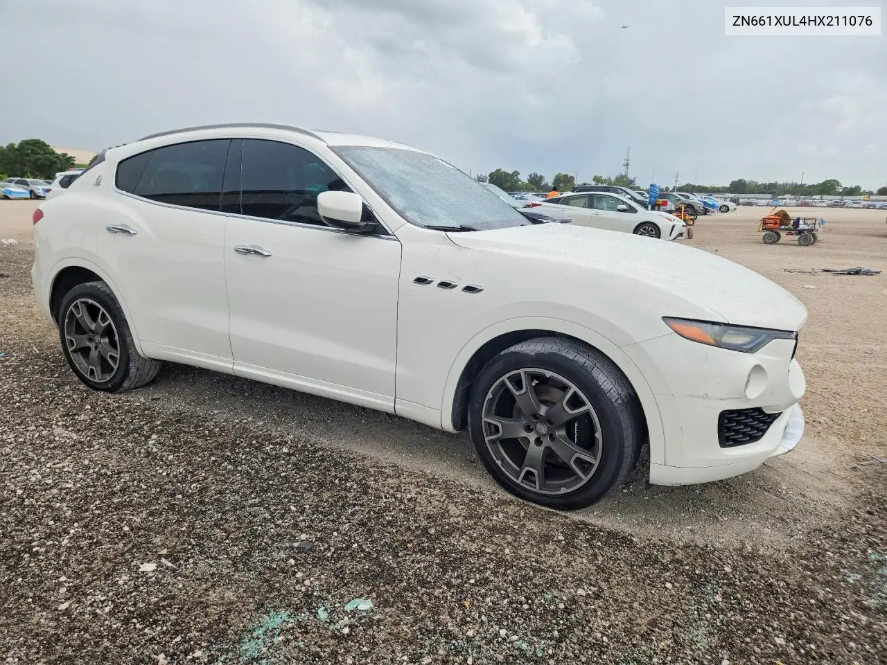 2017 Maserati Levante Luxury VIN: ZN661XUL4HX211076 Lot: 53158216