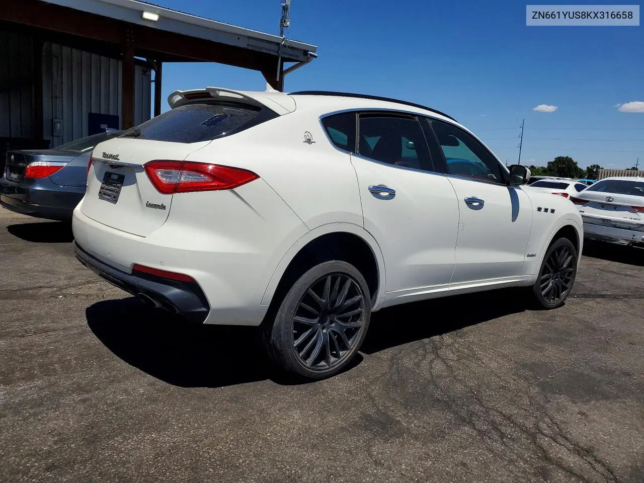 ZN661YUS8KX316658 2019 Maserati Levante S Sport