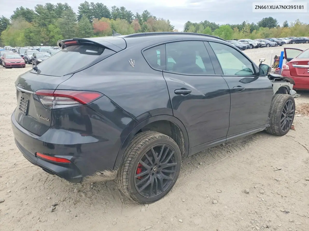 2022 Maserati Levante Base VIN: ZN661XUA7NX395181 Lot: 53251466