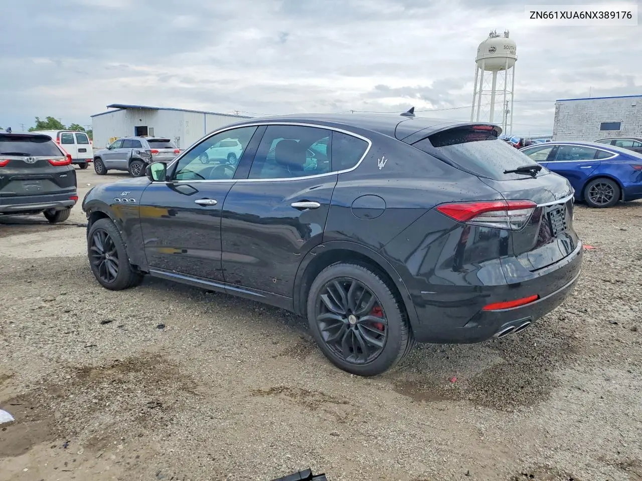 2022 Maserati Levante Base VIN: ZN661XUA6NX389176 Lot: 58319536