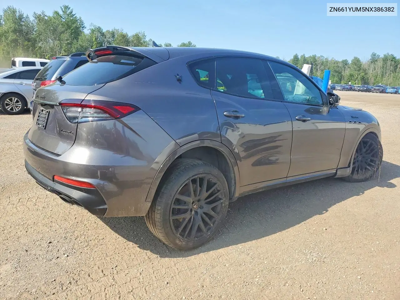 2022 Maserati Levante Modena VIN: ZN661YUM5NX386382 Lot: 60684986