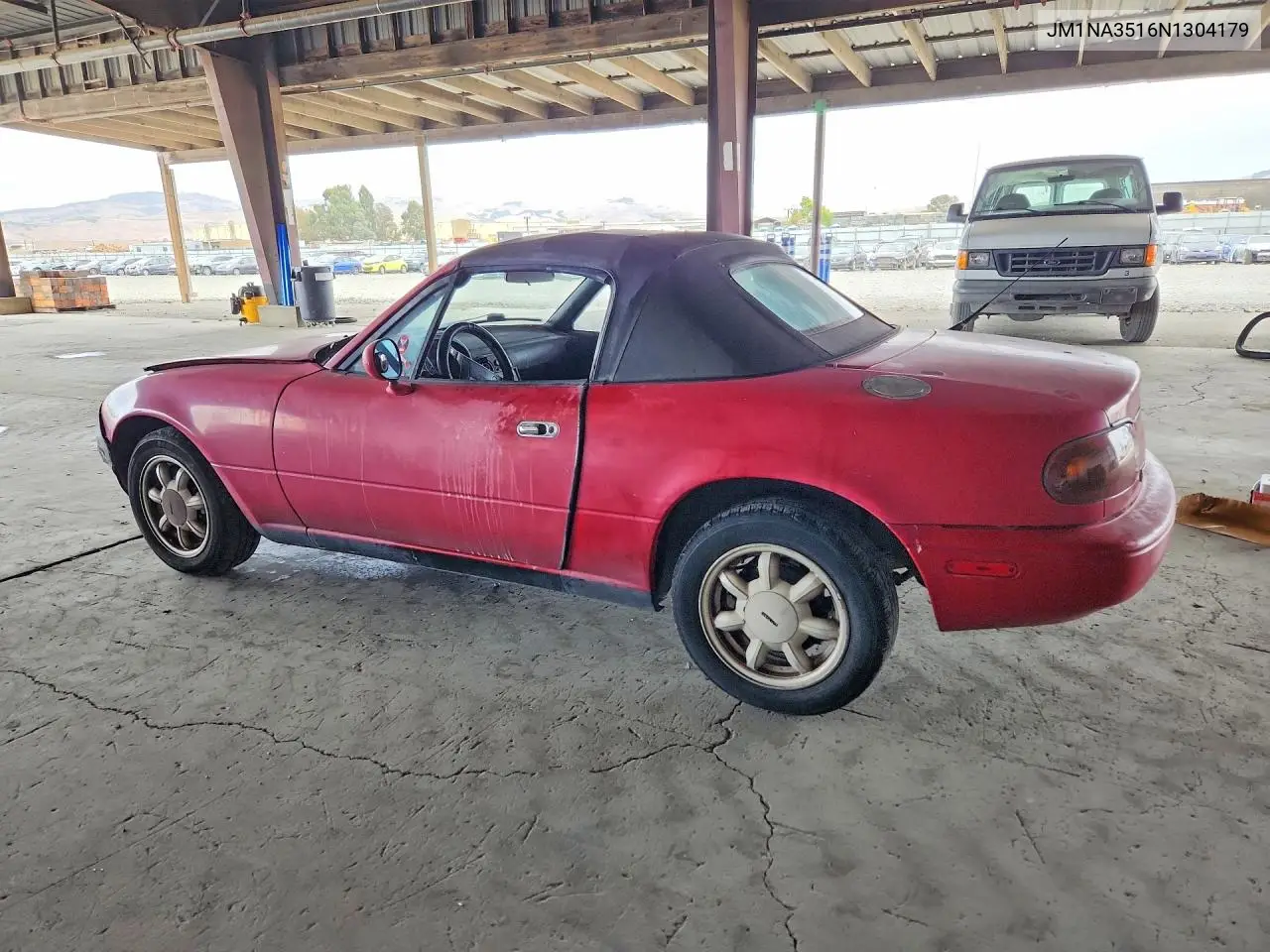 1992 Mazda Mx-5 Miata VIN: JM1NA3516N1304179 Lot: 61168306