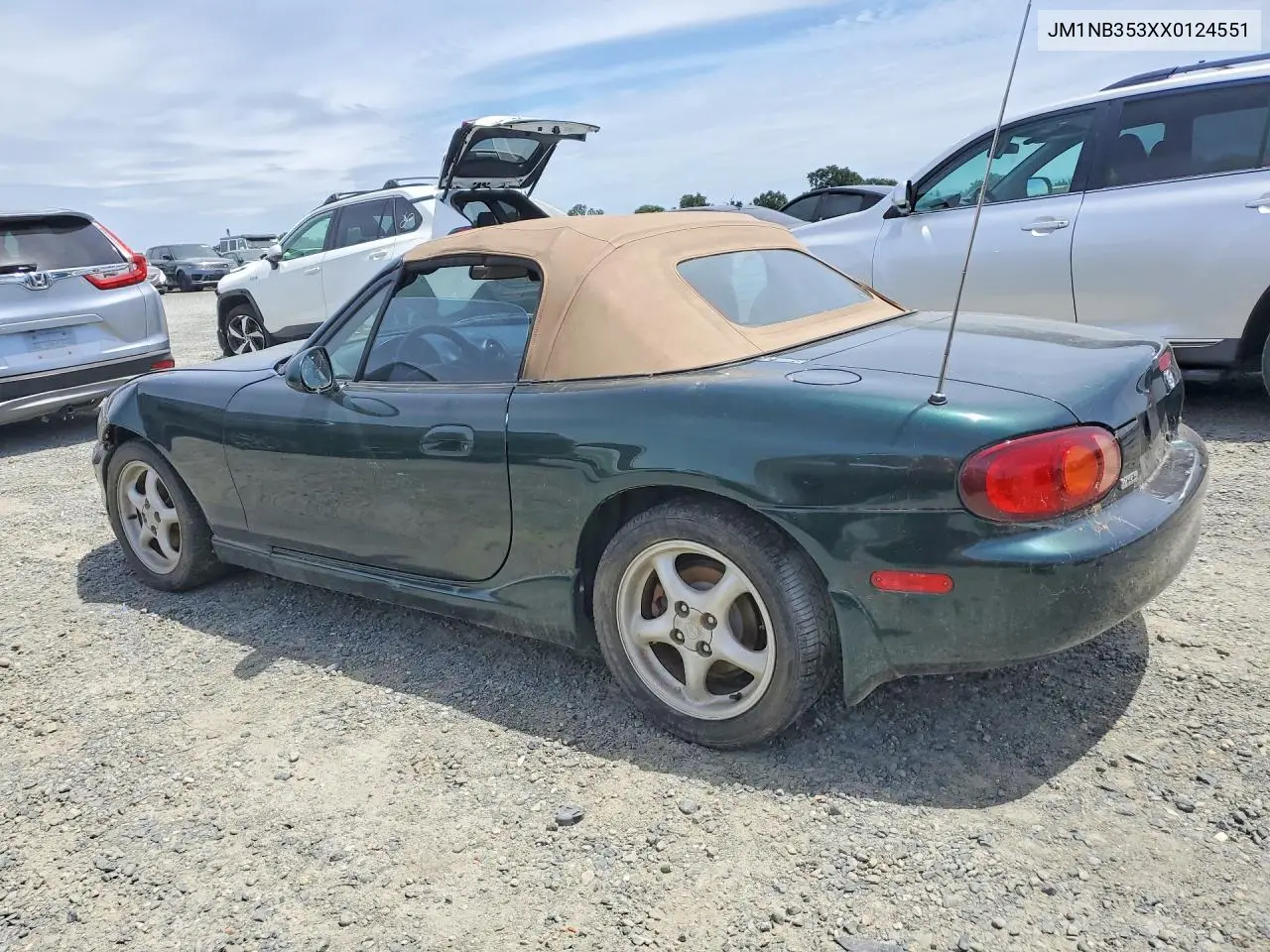 1999 Mazda Mx-5 Miata VIN: JM1NB353XX0124551 Lot: 56142136