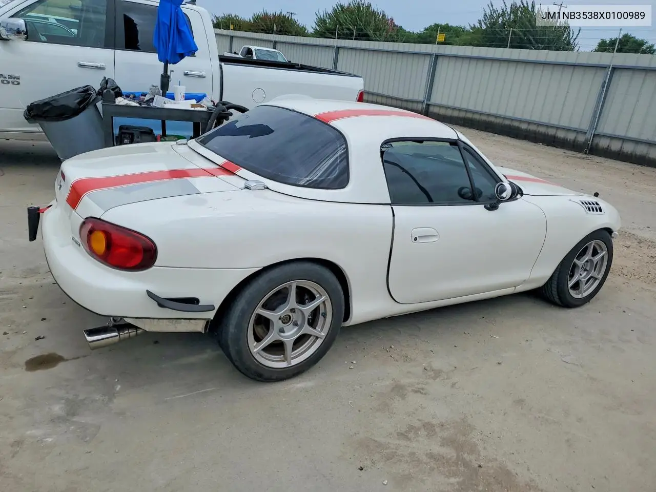 1999 Mazda Mx-5 Miata VIN: JM1NB3538X0100989 Lot: 58331356