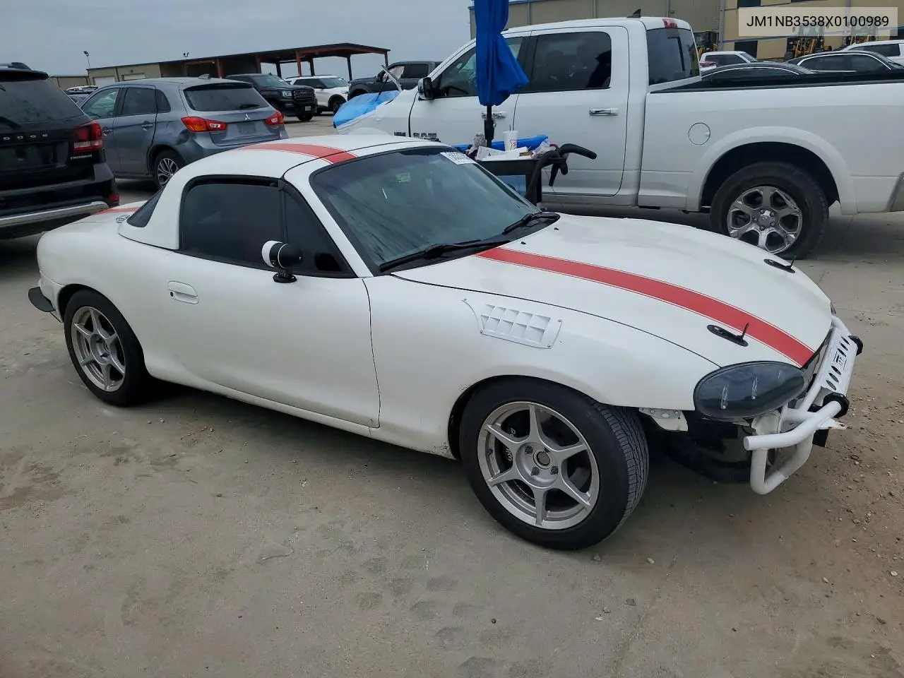 1999 Mazda Mx-5 Miata VIN: JM1NB3538X0100989 Lot: 58331356