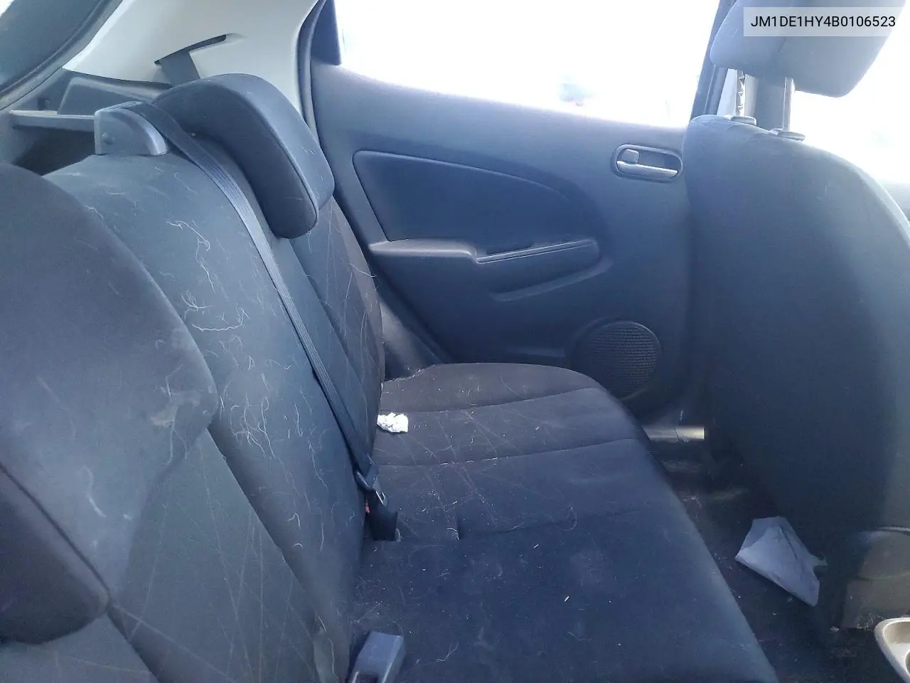 2011 Mazda Mazda2 VIN: JM1DE1HY4B0106523 Lot: 52998566