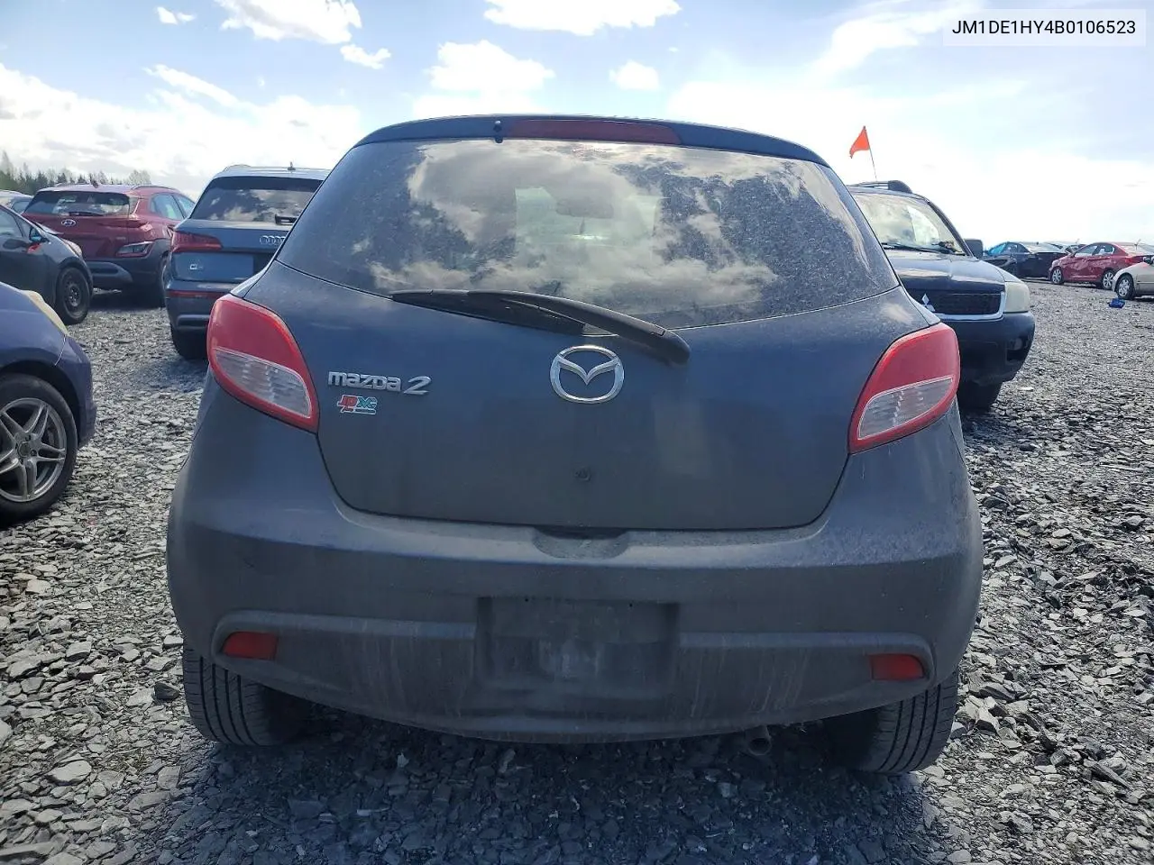 2011 Mazda Mazda2 VIN: JM1DE1HY4B0106523 Lot: 52998566