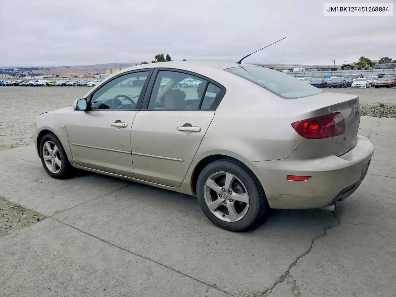 2005 Mazda 3 I VIN: JM1BK12F451268884 Lot: 58496626