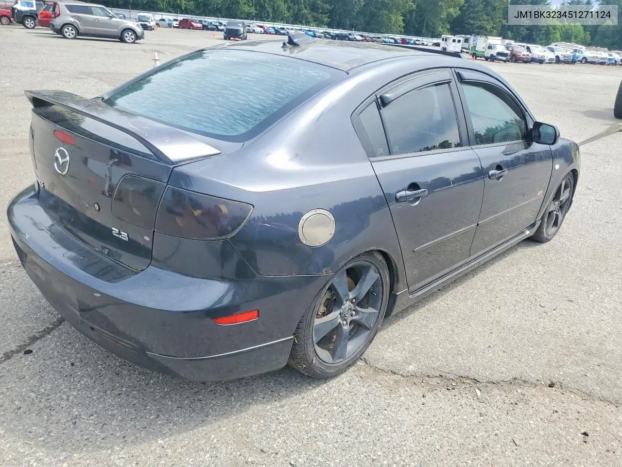 2005 Mazda 3 S VIN: JM1BK323451271124 Lot: 56179126