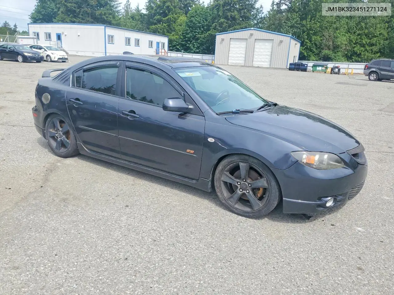 2005 Mazda 3 S VIN: JM1BK323451271124 Lot: 56179126