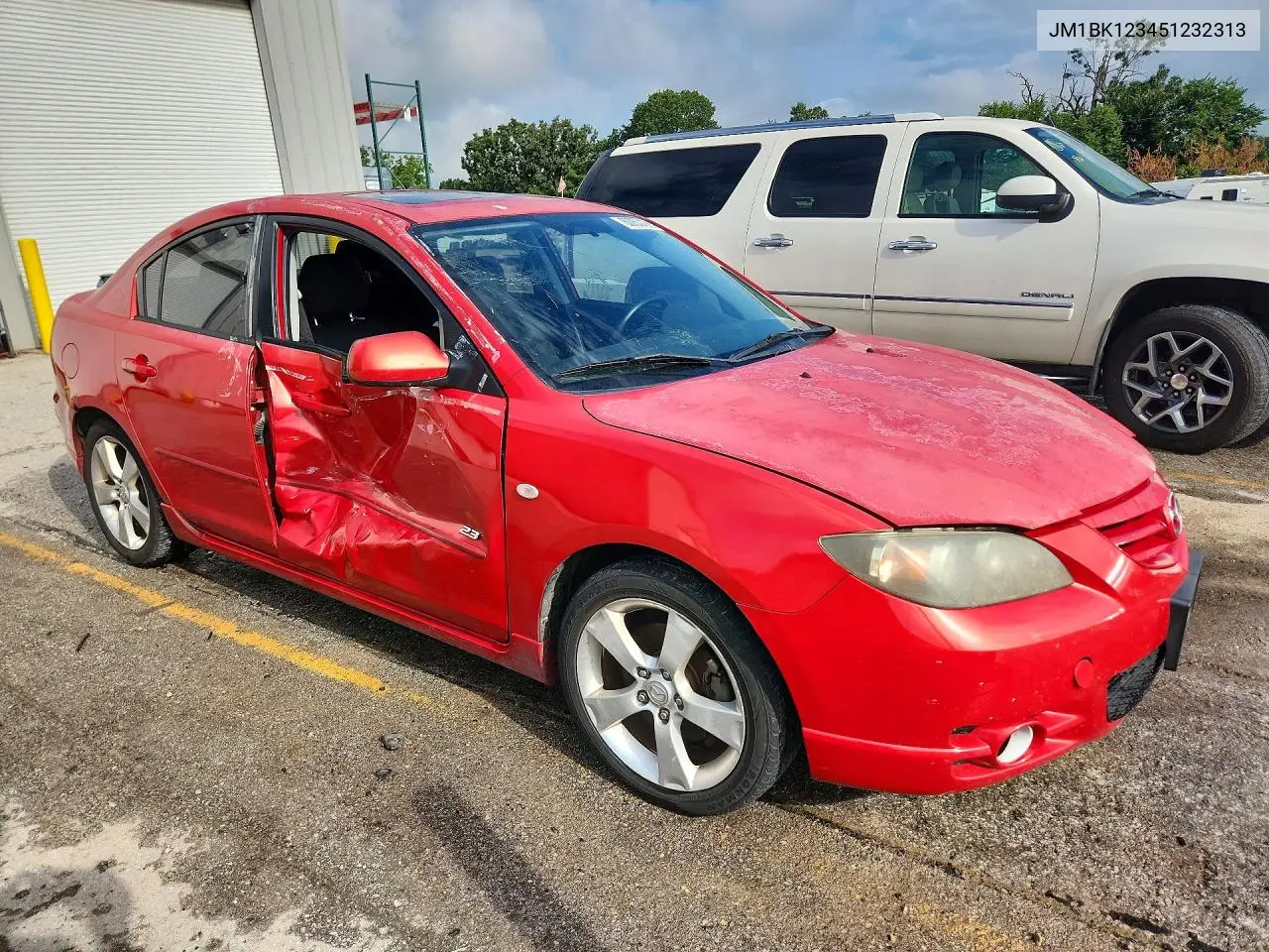 2005 Mazda 3 S VIN: JM1BK123451232313 Lot: 60750156