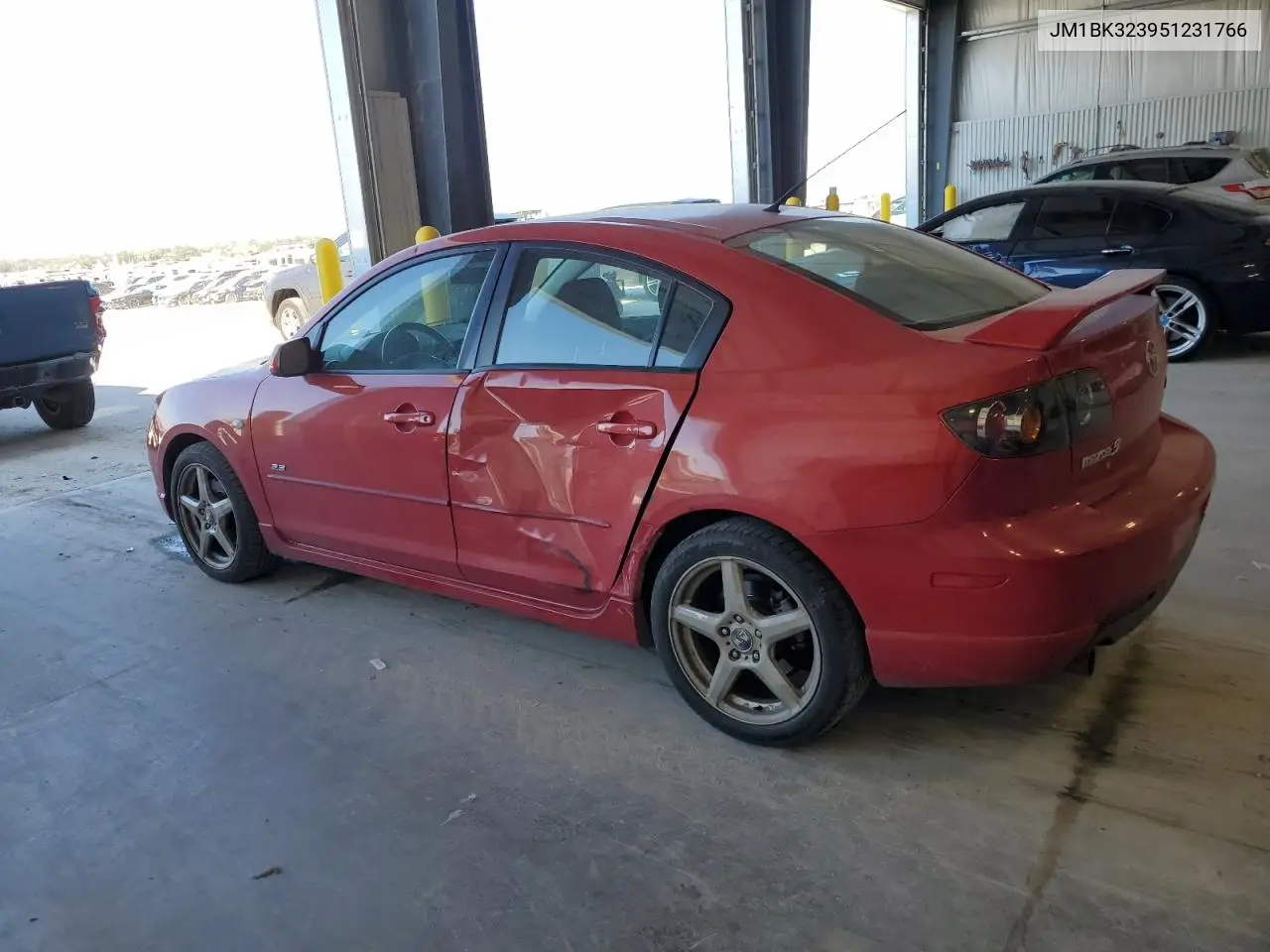 JM1BK323951231766 2005 Mazda 3 S