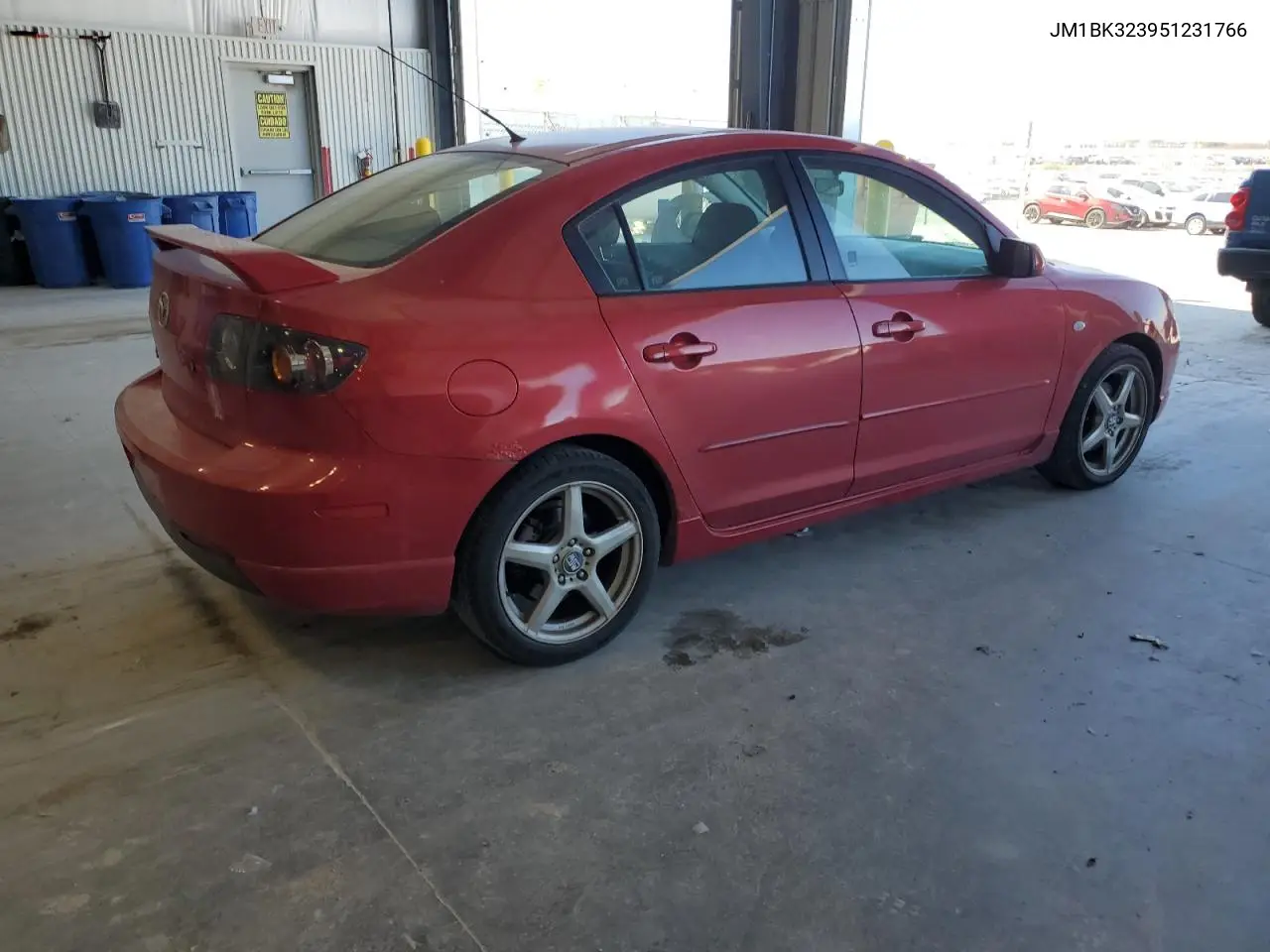 JM1BK323951231766 2005 Mazda 3 S