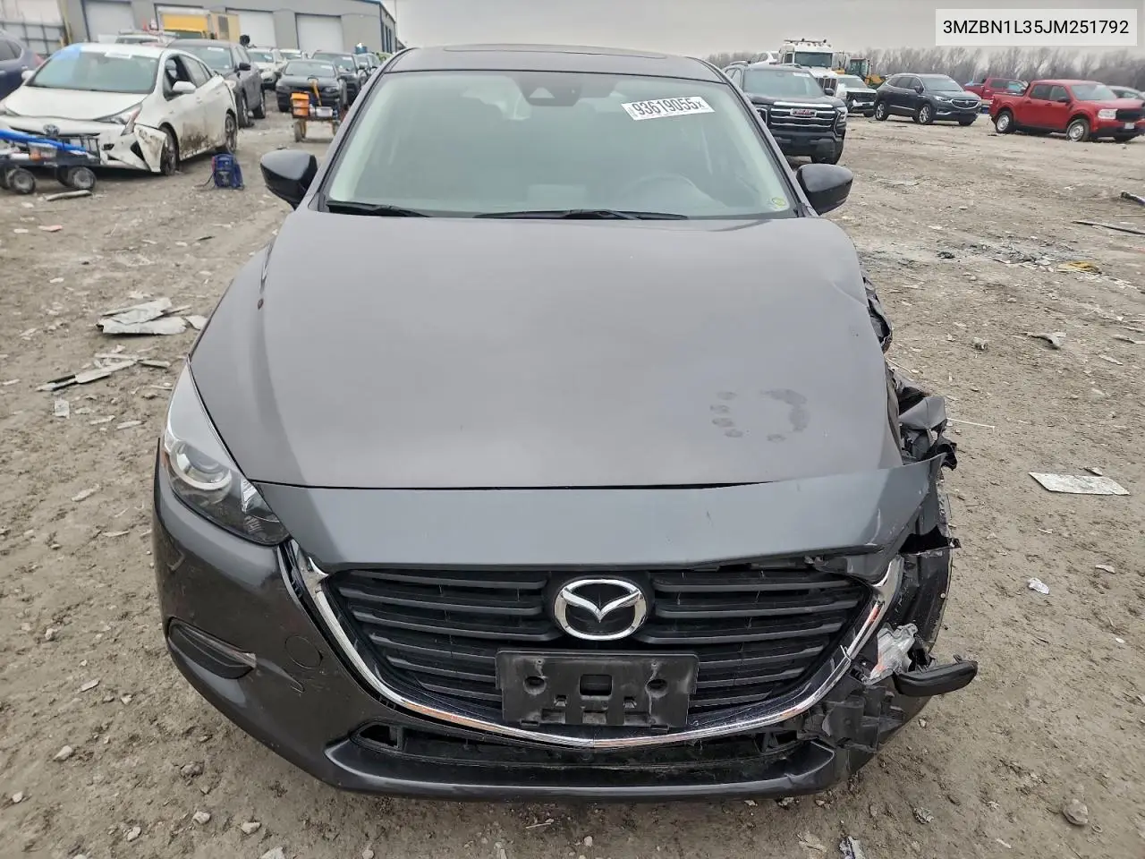 3MZBN1L35JM251792 2018 Mazda 3 Touring