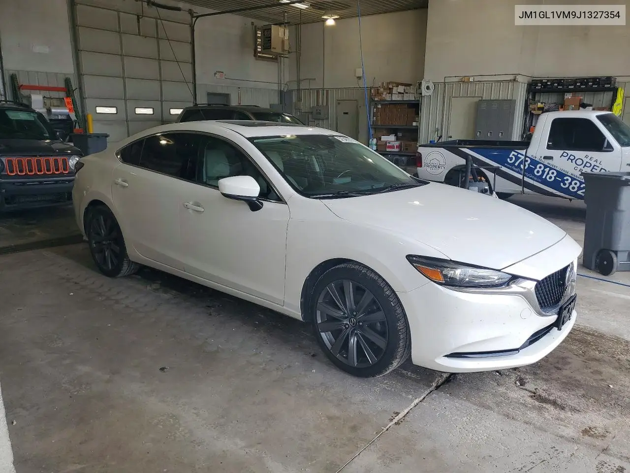 2018 Mazda Mazda 6 VIN: JM1GL1VM9J1327354 Lot: 57546256