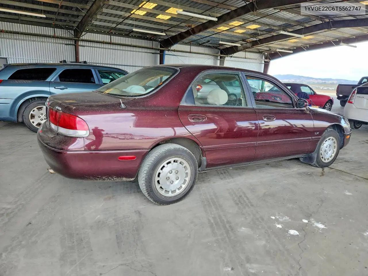 1996 Mazda 626 Dx VIN: 1YVGE22C6T5562747 Lot: 60369846