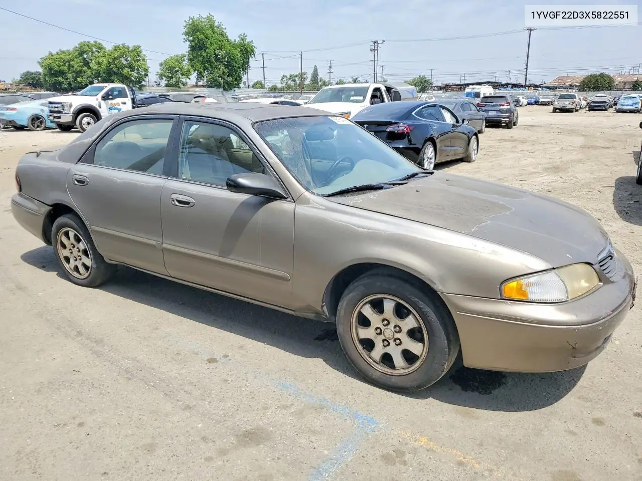 1999 Mazda 626 Es VIN: 1YVGF22D3X5822551 Lot: 56164196