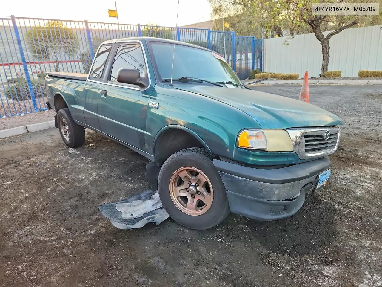1999 Mazd B3000 Cab VIN: 4F4YR16V7XTM05709 Lot: 61626776