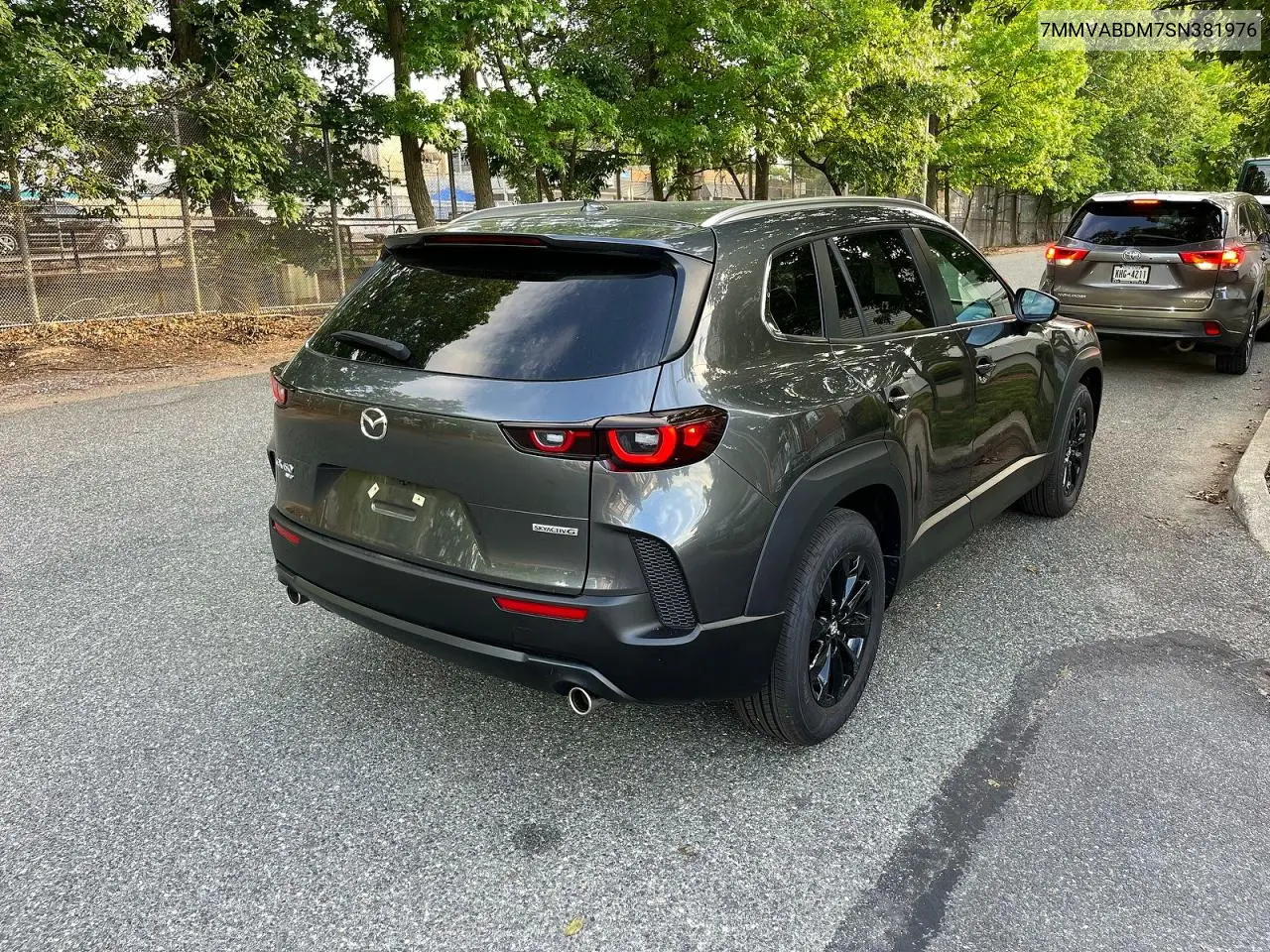 7MMVABDM7SN381976 2025 Mazda Cx-50 Premium