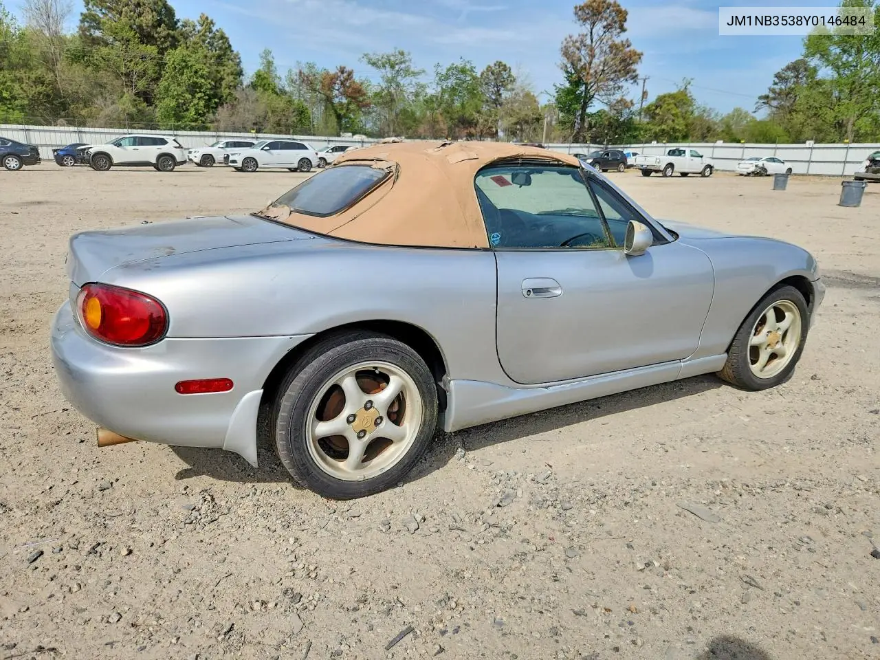 2000 Mazda Mx-5 Miata Base VIN: JM1NB3538Y0146484 Lot: 49875226