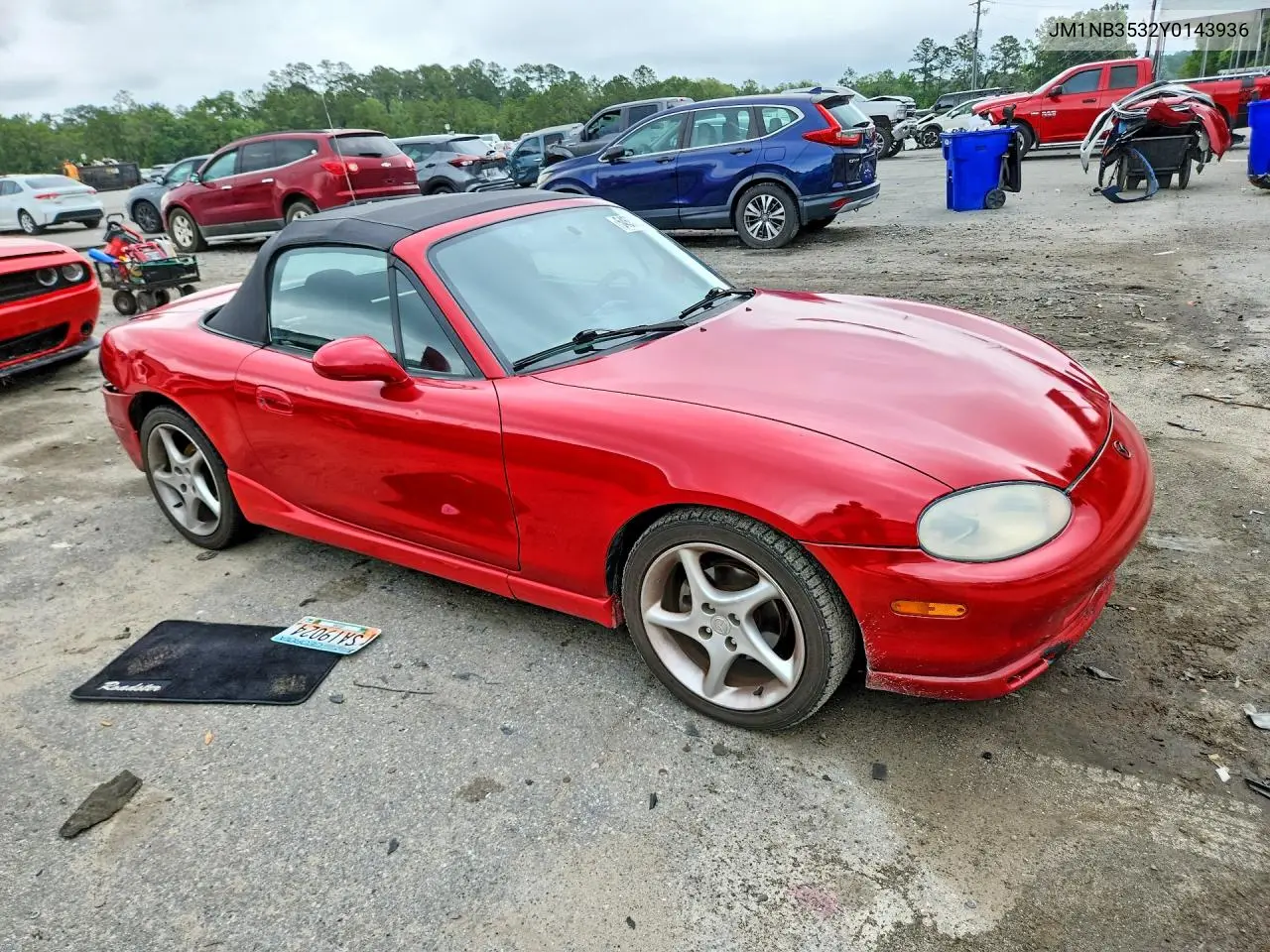 2000 Mazda Mx-5 Miata Base VIN: JM1NB3532Y0143936 Lot: 54550096