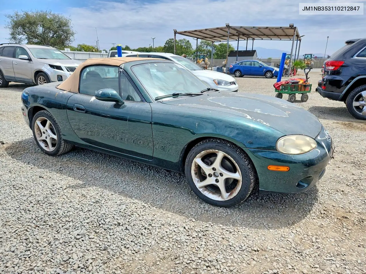2001 Mazda Mx-5 Miata Base/Ls VIN: JM1NB353110212847 Lot: 61013606